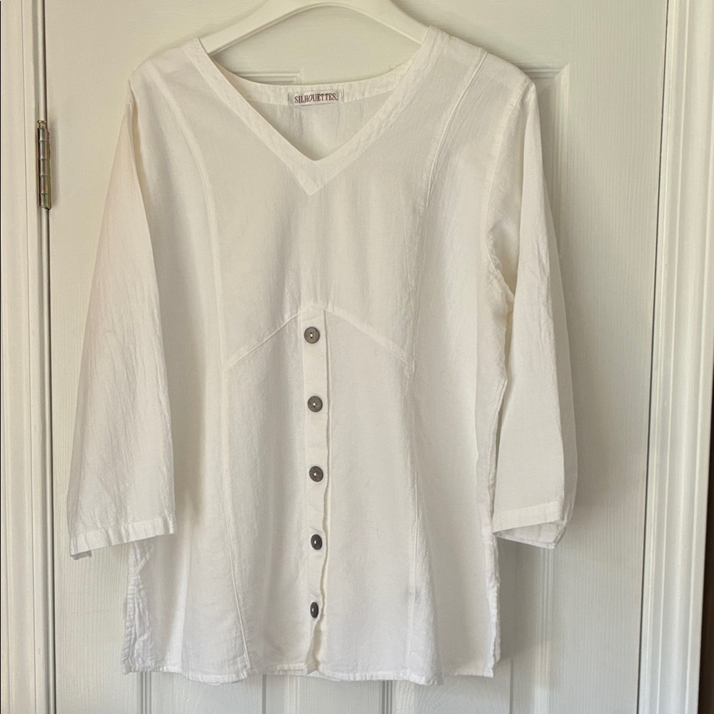 Silhouettes White Textured Fabric Top 2X